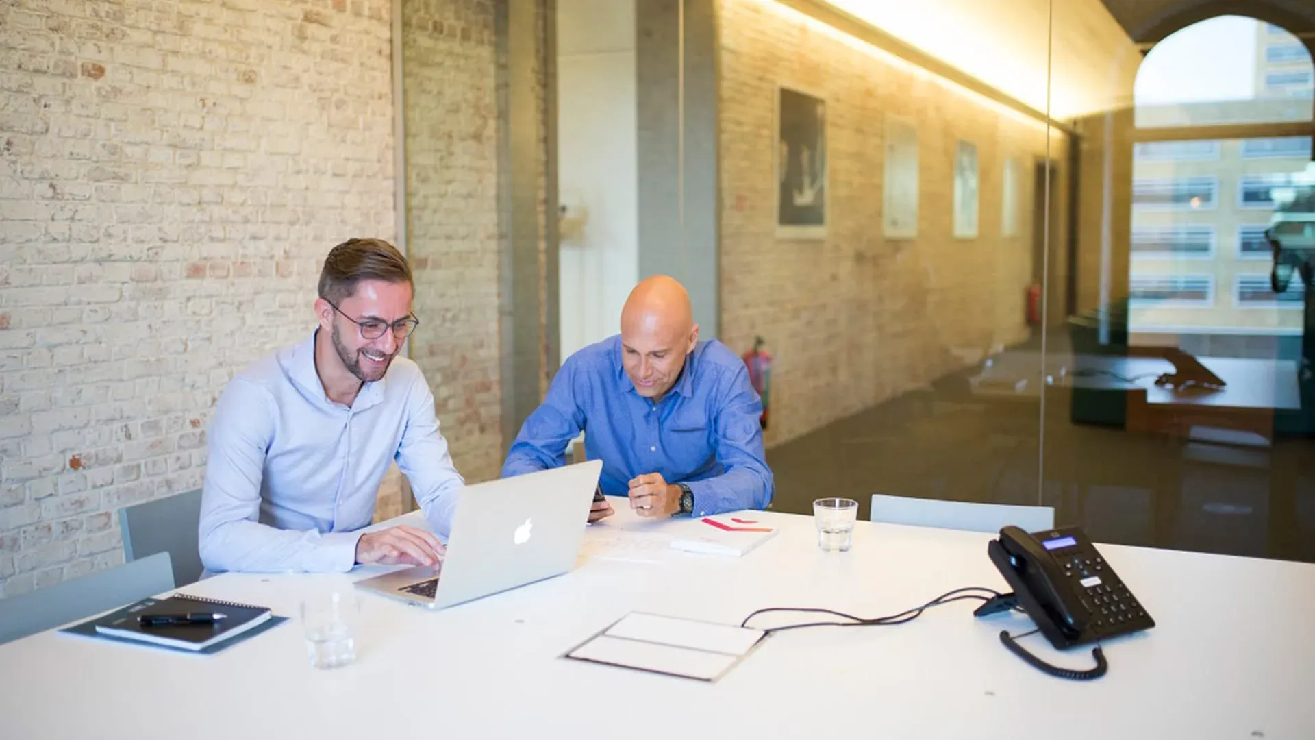 Background default 5